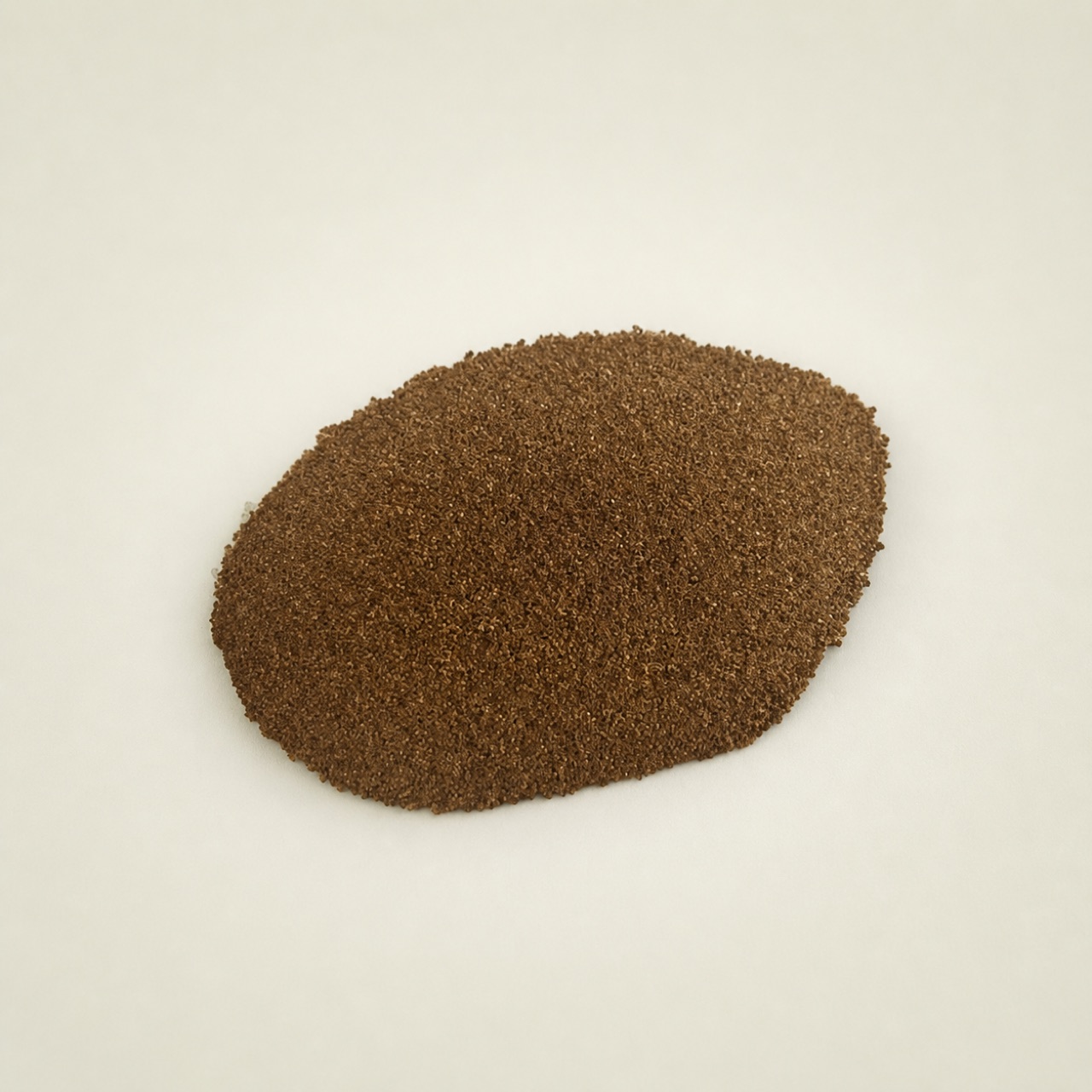 Fodder Yeast feed ingredient in a supplier-neutral studio presentation